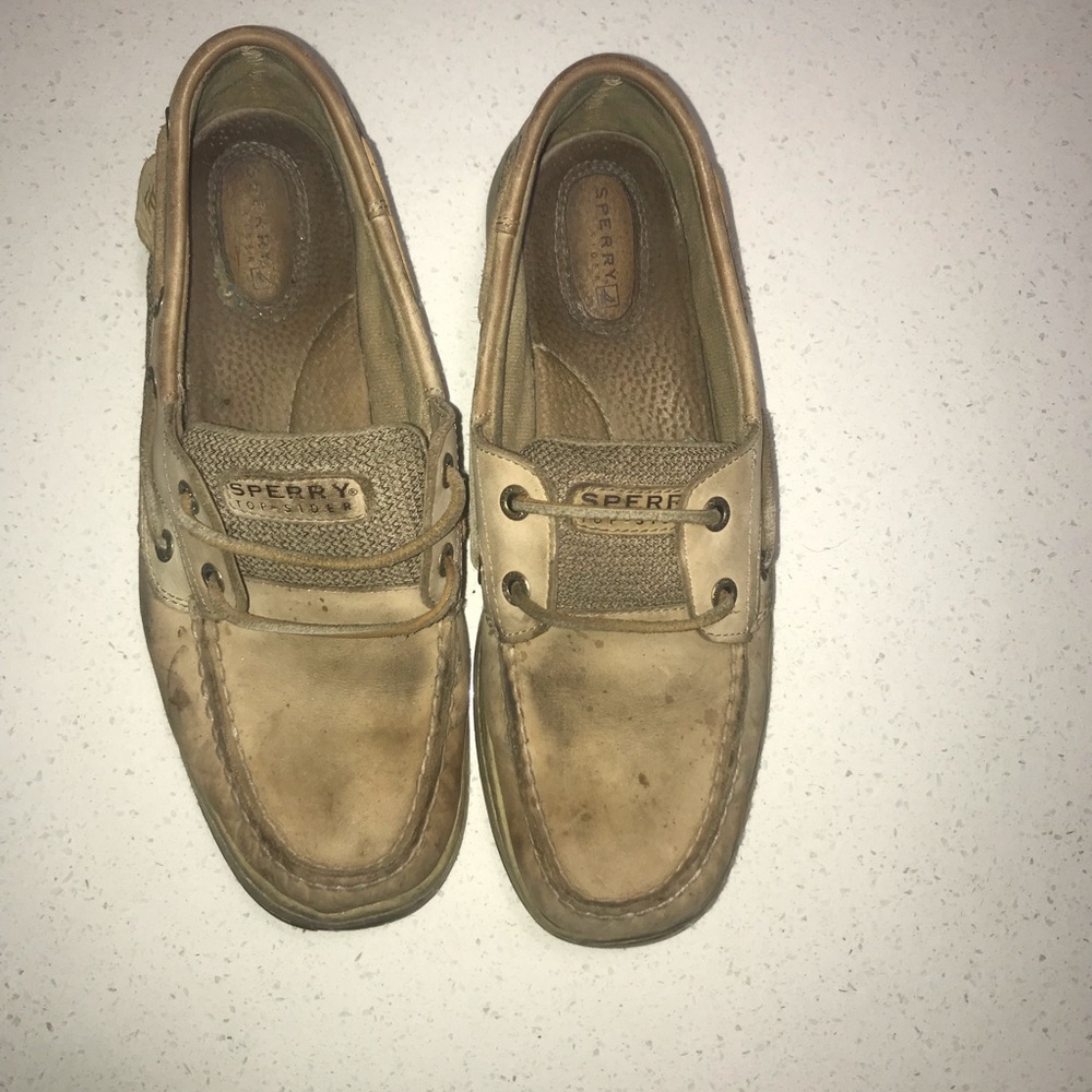 Classic tan original women’s sperry
